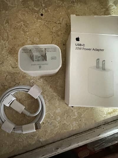 20 watt iphone Adopter with cable