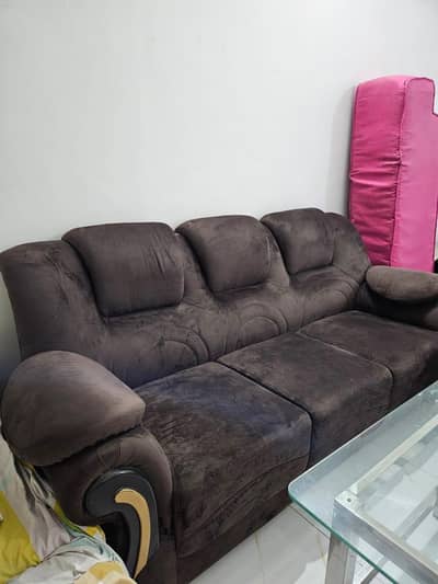 7 Seater Sofa Set Made with pure Wood