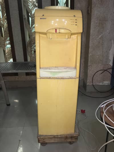 Orient Water Dispenser