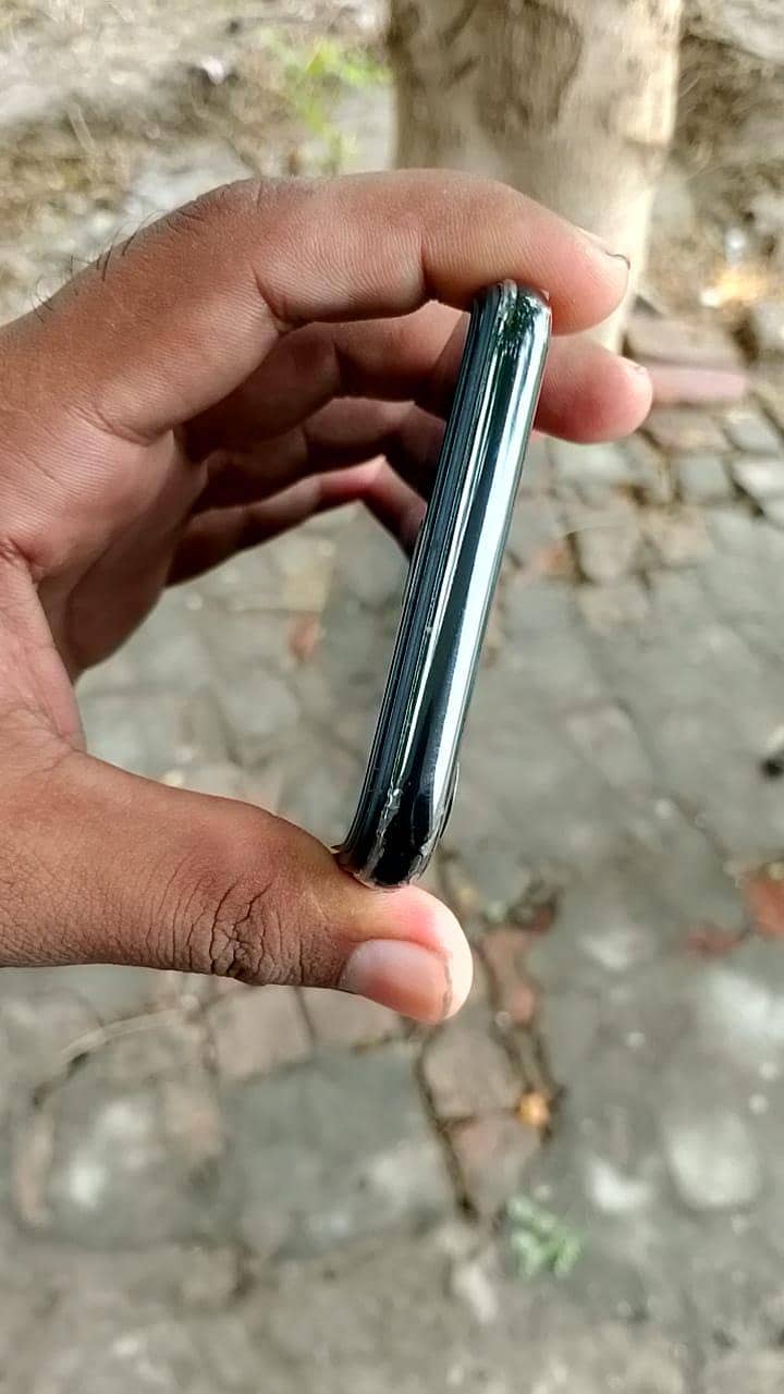 Apple iPhone X 1