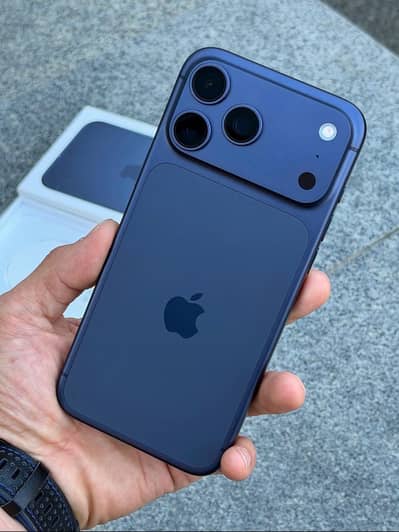 Apple iPhone 17 Pro Max jv