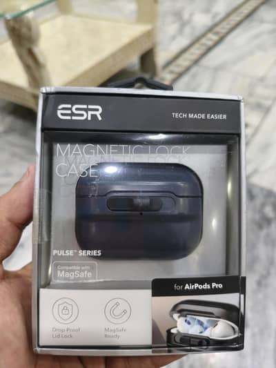 apple air pod pro 2 esr