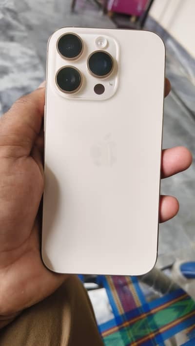 Apple iPhone 16 Pro