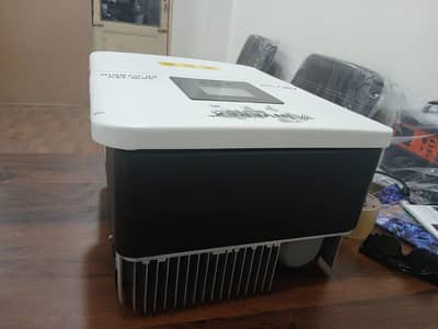 Solar inverex netrox 6KWMy WhatsApp number O3299525279