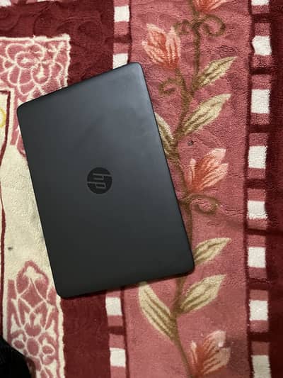 Hp laptop brand new urgent sale