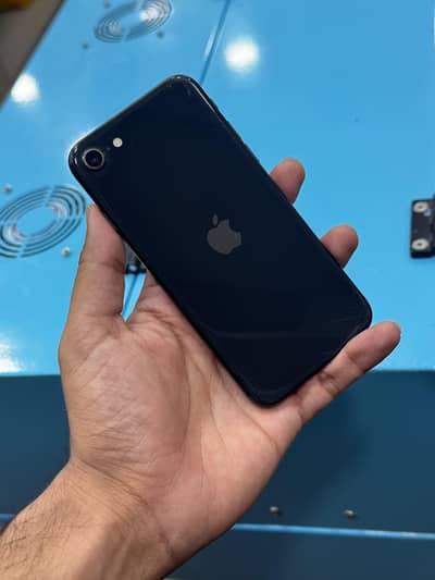 Apple iPhone SE 2020