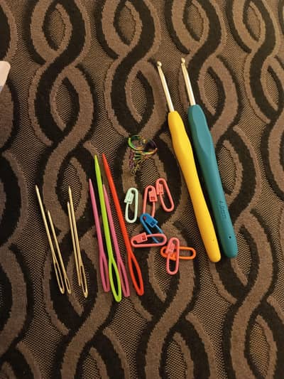 crochet tools kit.