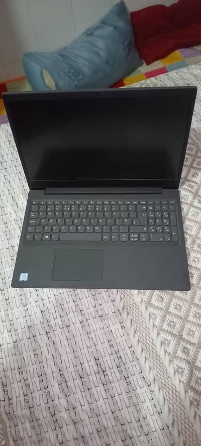 i5 8th gen 8gb ddr4 laptop 10/10 condition