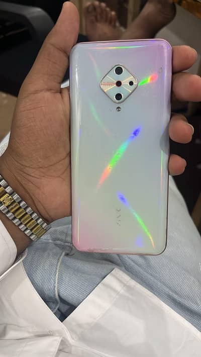 Vivo Y51