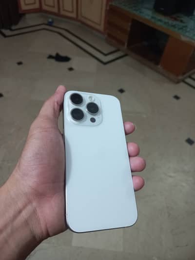 Apple iPhone 15 Pro