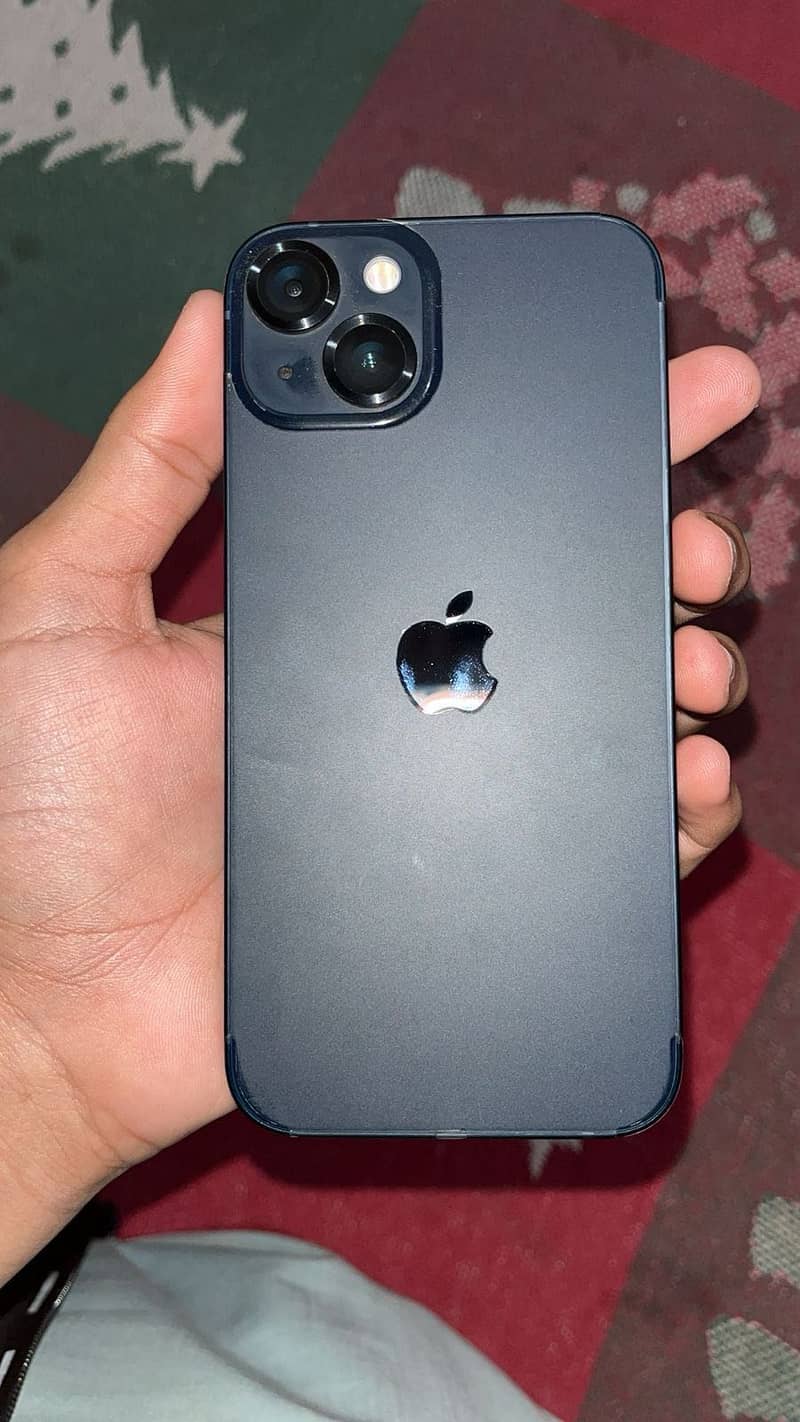 Apple iPhone 13 5