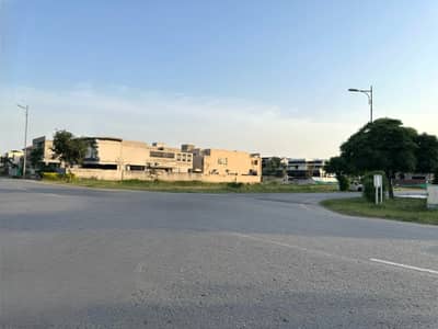 150 Feet Road Plot No-233/2 Block F - 1 Kanal Plot On Top Location of Phase 5 DHA Lahore For Urgent Sale