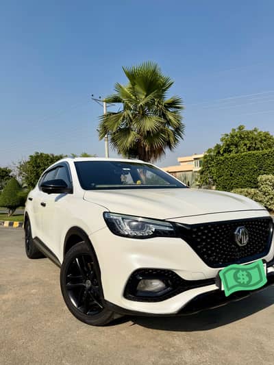 MG HS 2021
