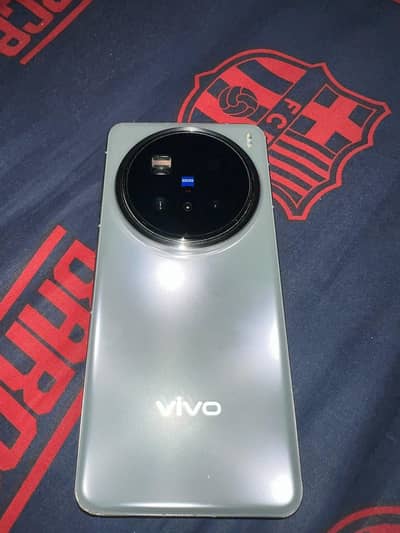 Vivo x200 Pro