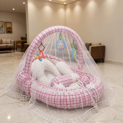 Baby Cary nest