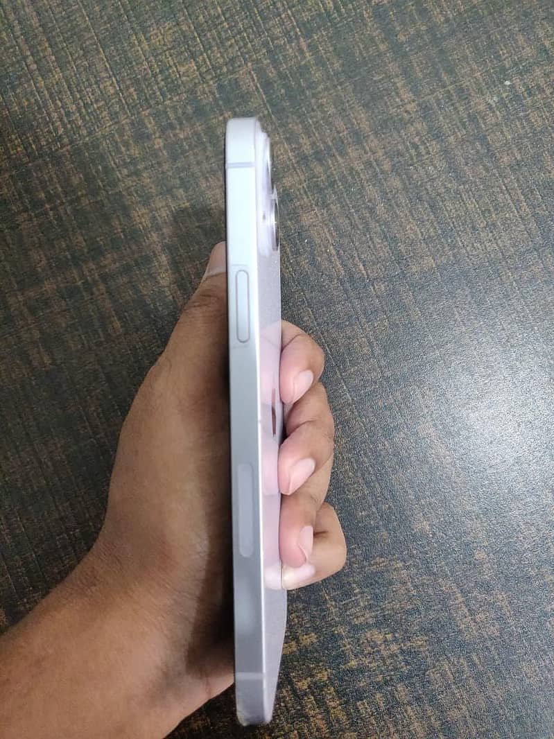 Apple iPhone 14 plus 2