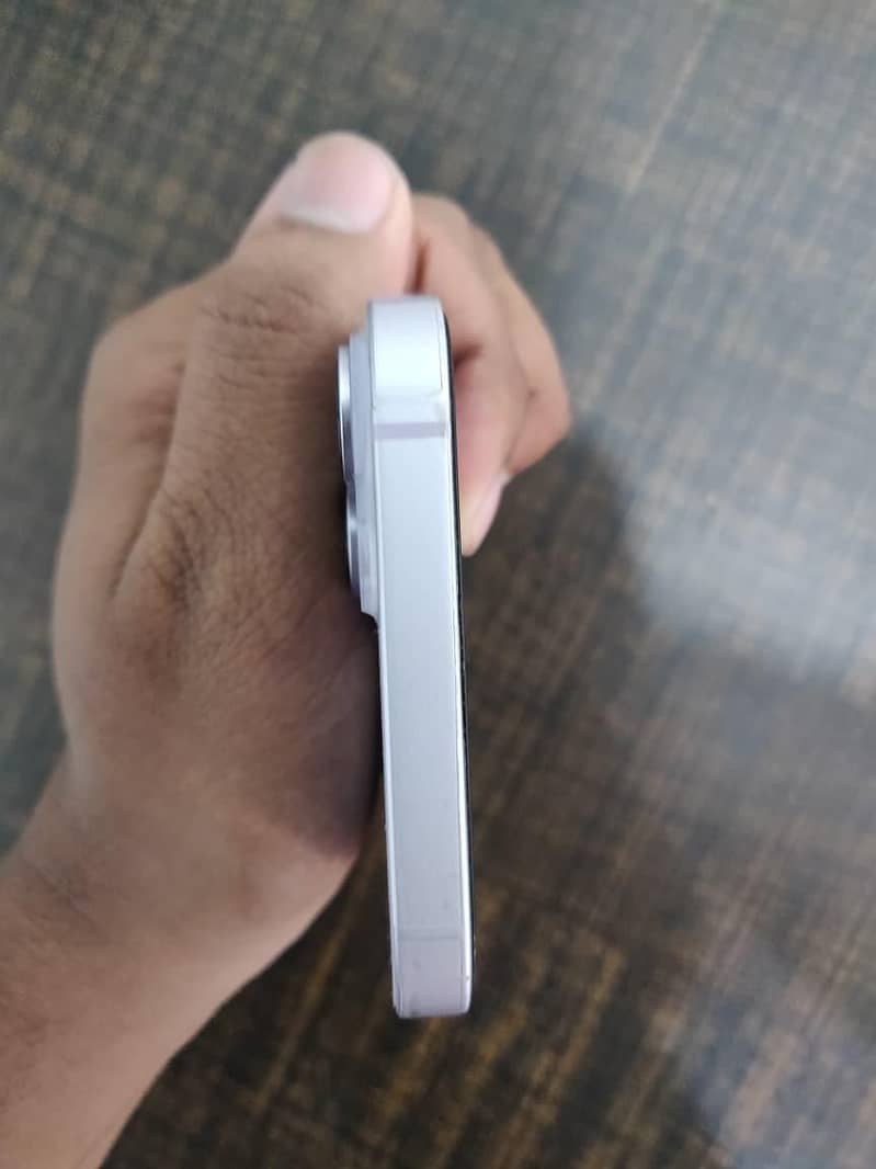 Apple iPhone 14 plus 5