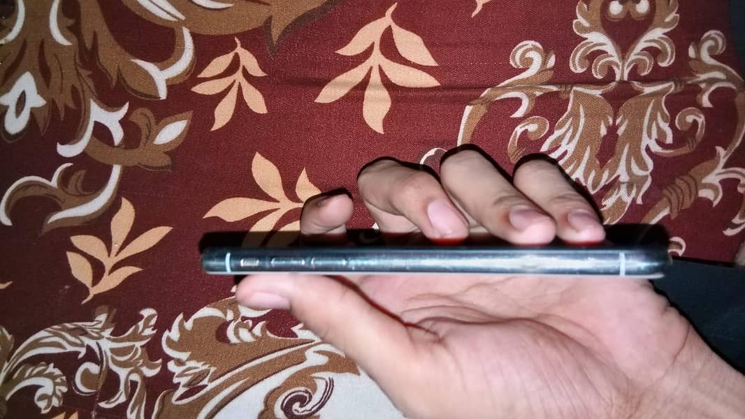 Apple iPhone X 3