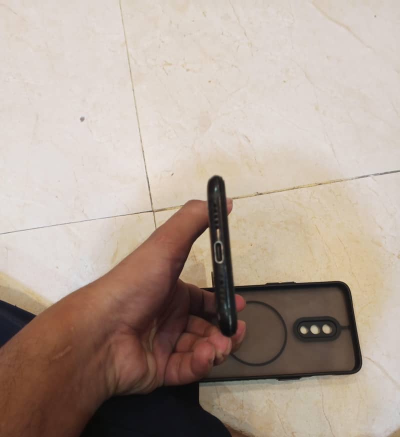 One Plus 6t 3