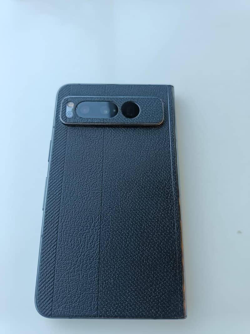 Google Pixel Fold 1