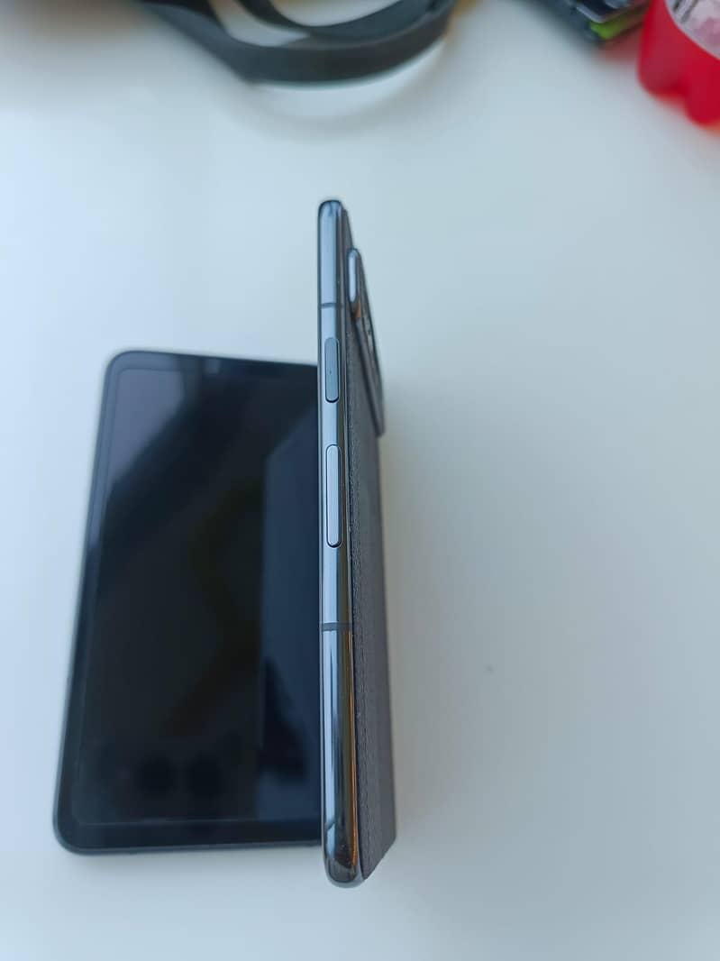 Google Pixel Fold 5