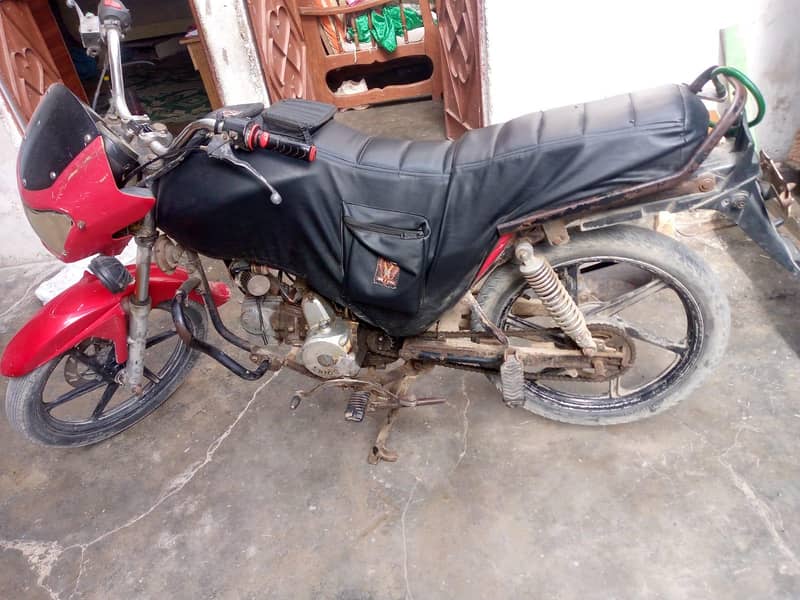 unique 100 1