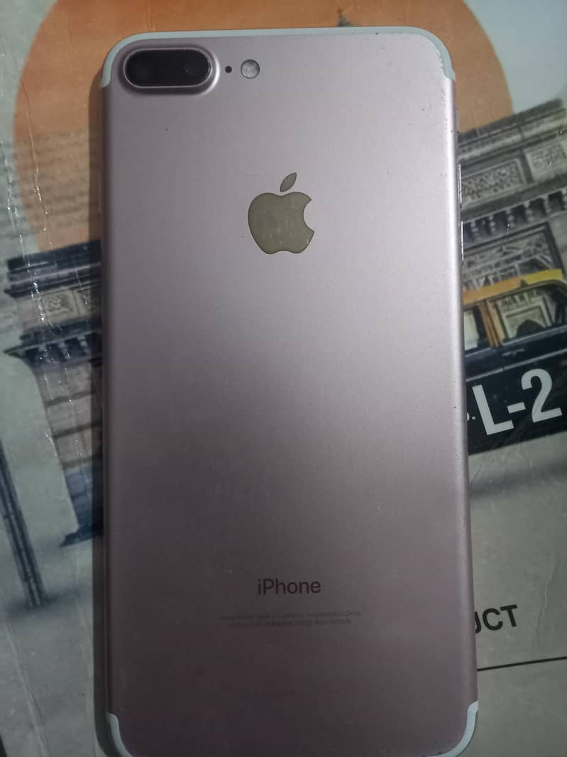 Apple iPhone 7 Plus 2