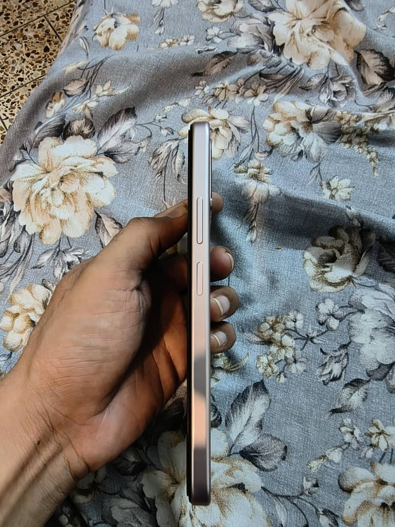 OPPO A6 2