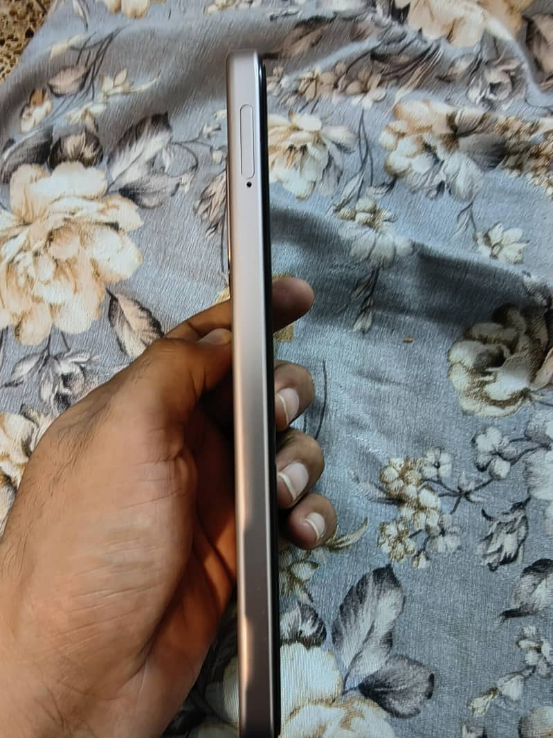 OPPO A6 3