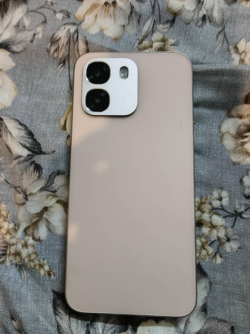OPPO A6 4