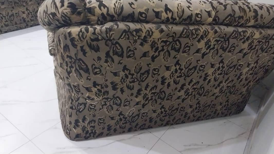7 Seater Sofa 1