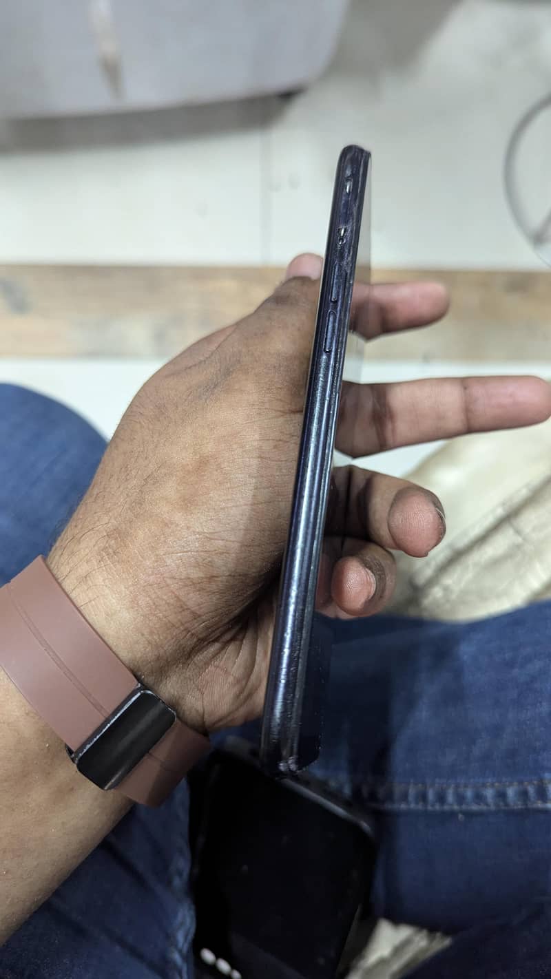 OPPO A1k 4