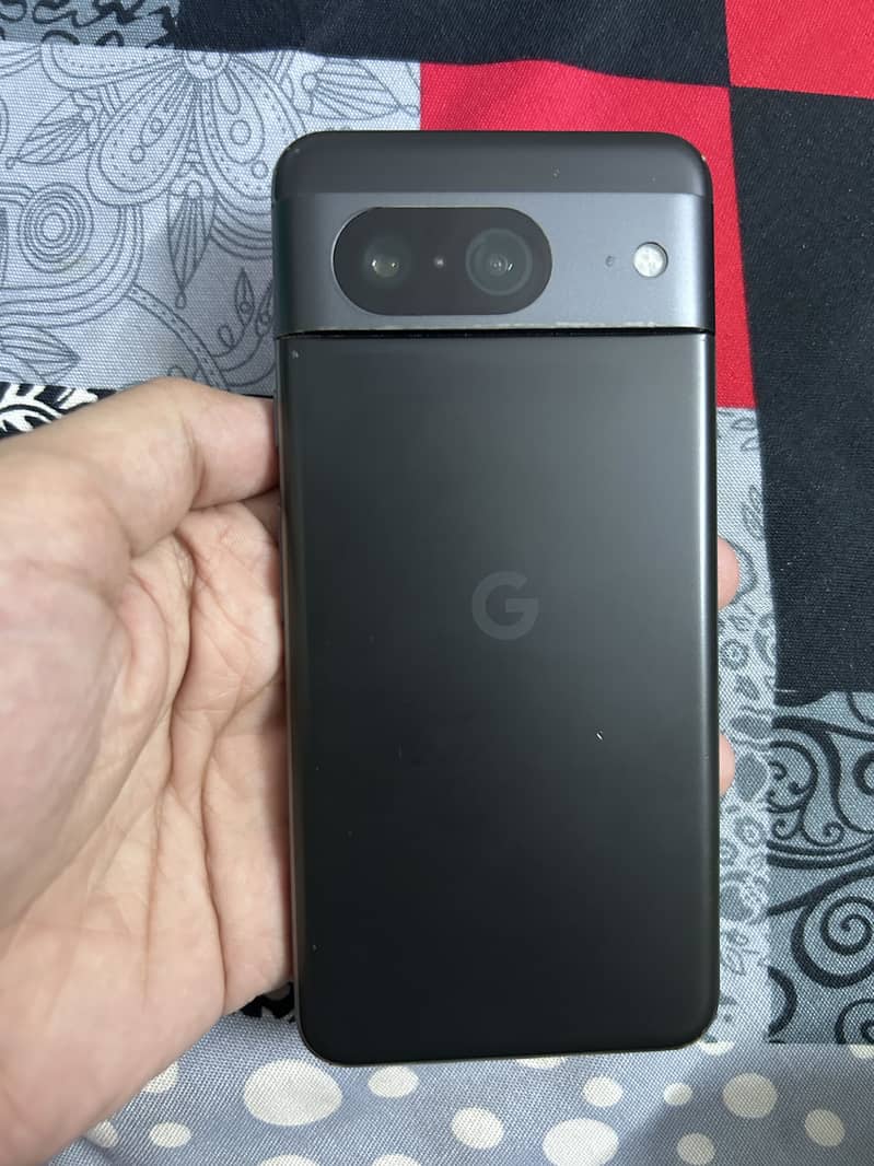Google Pixel 8 1
