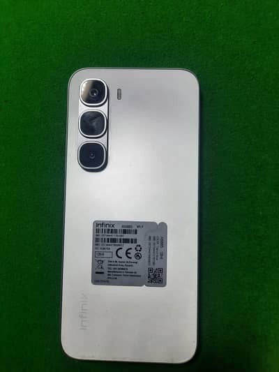 Infinix hot 60 pro with compelet box with wrantty