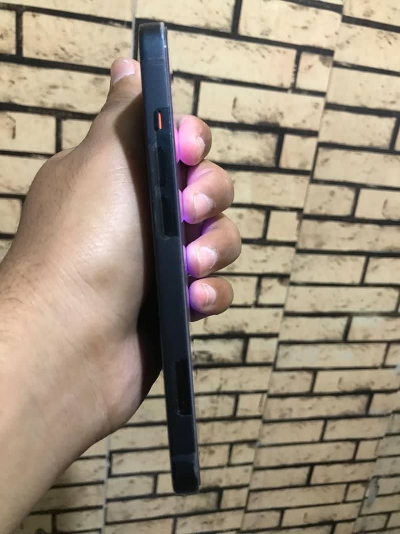 Apple iPhone 13 3