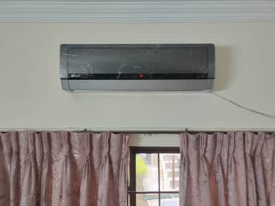 It's a Gree AC, Its 2019 model. Used for three years.