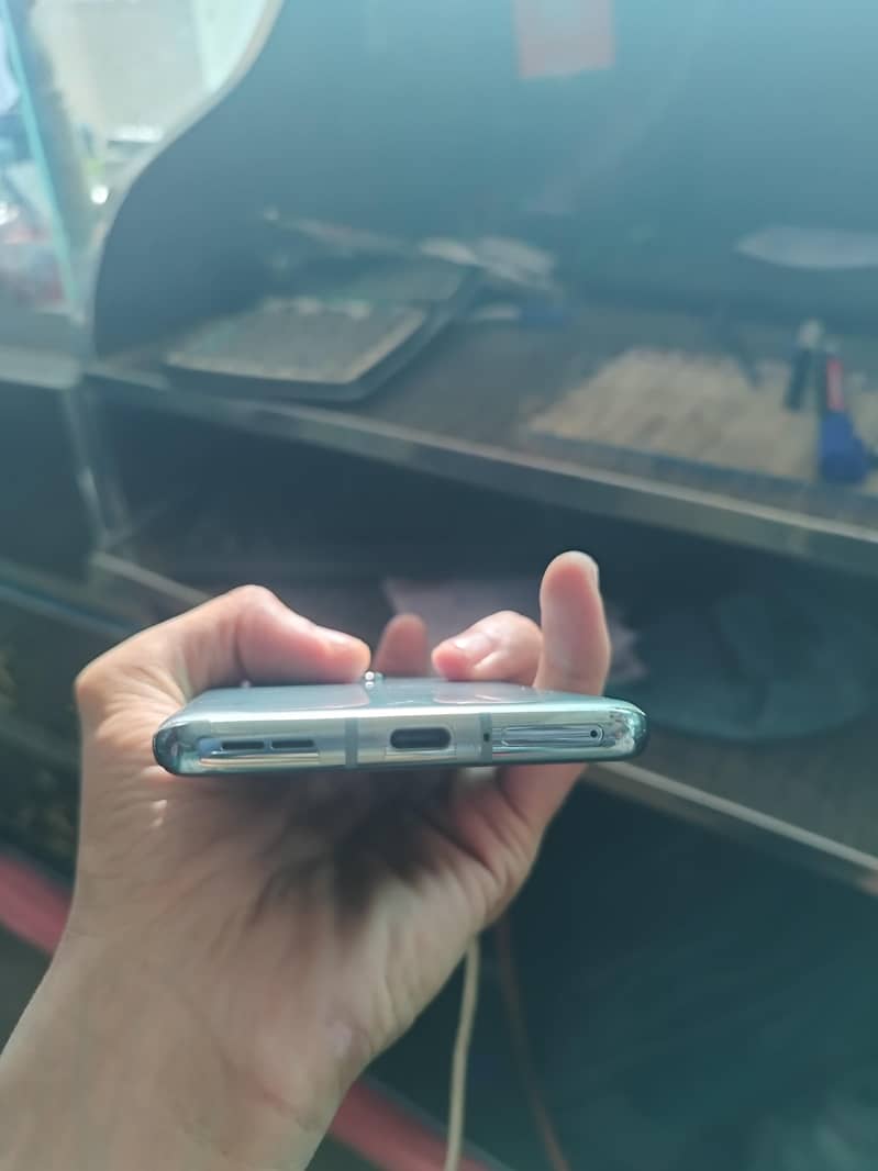 One Plus 10 Pro 7