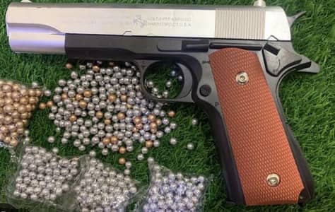 Metal toy gun