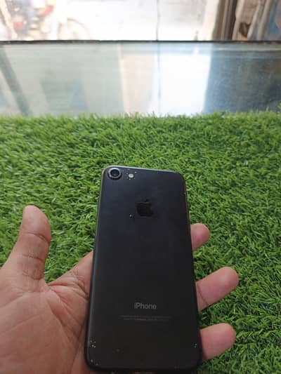 Apple iPhone 7