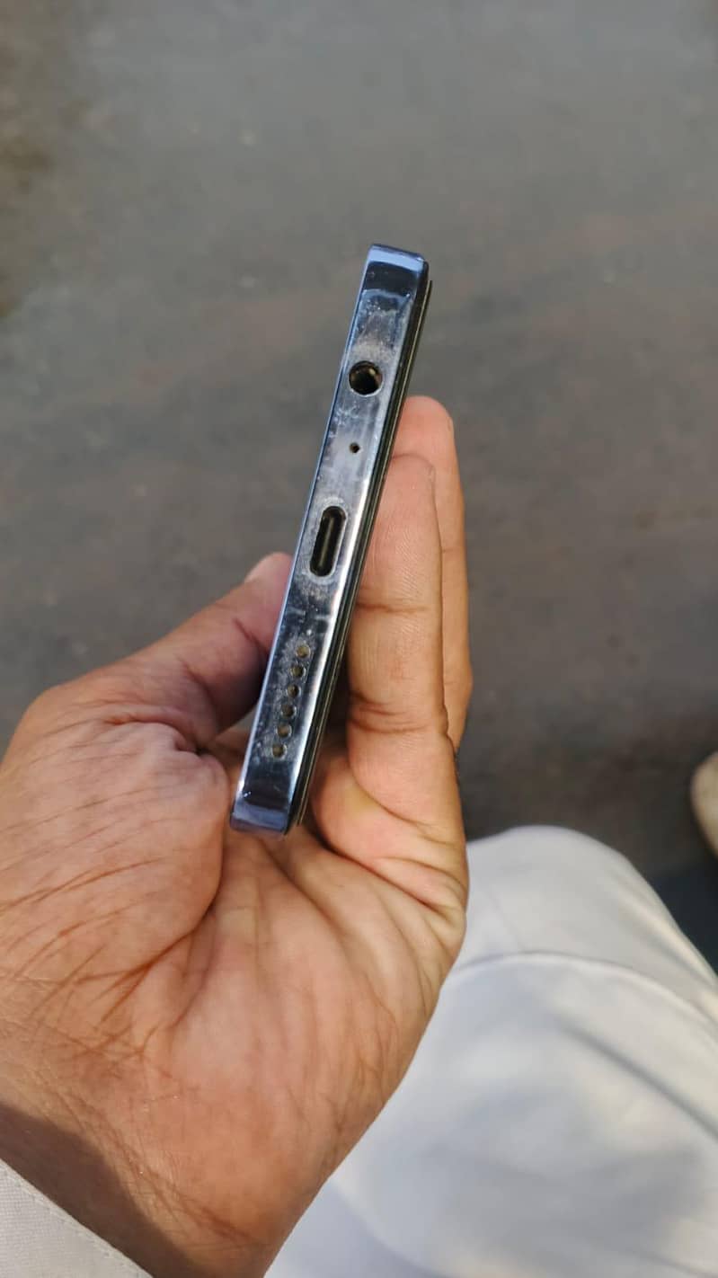 Tecno CAMON 20 3