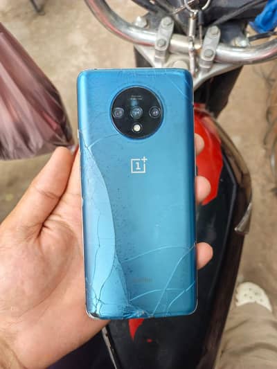 One Plus 7t 8ram 128 GB memory