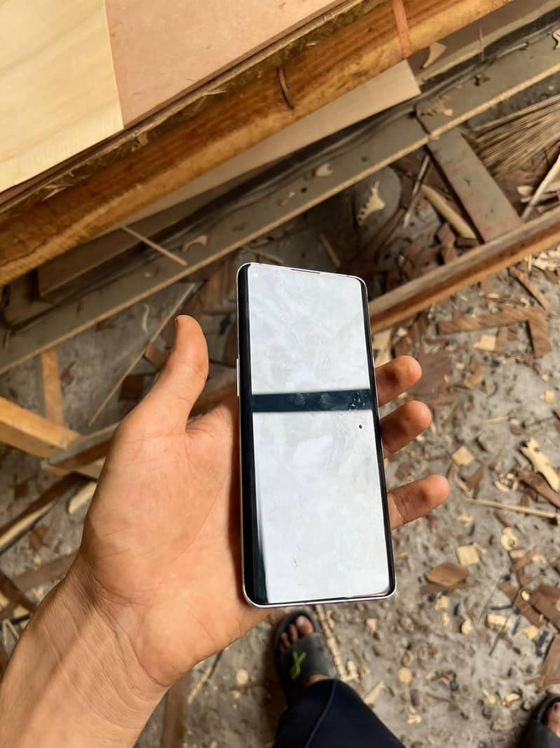 One Plus 9 pro 8