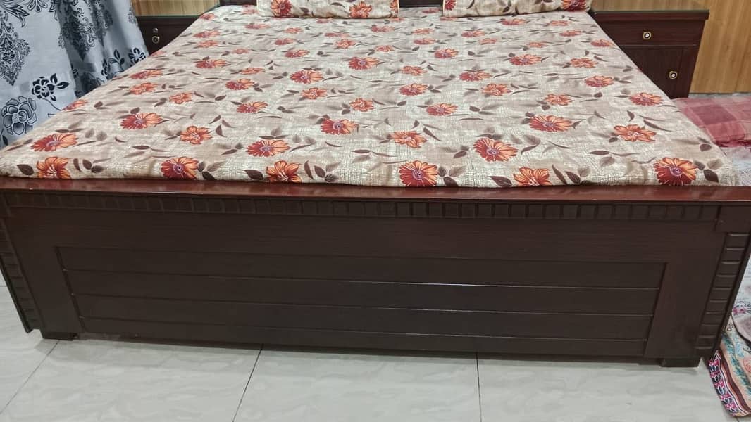 King size bed set 1