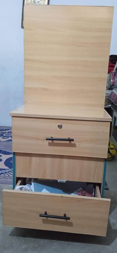 dresing tebal shesha nai lagaya new hai lasani sheet main