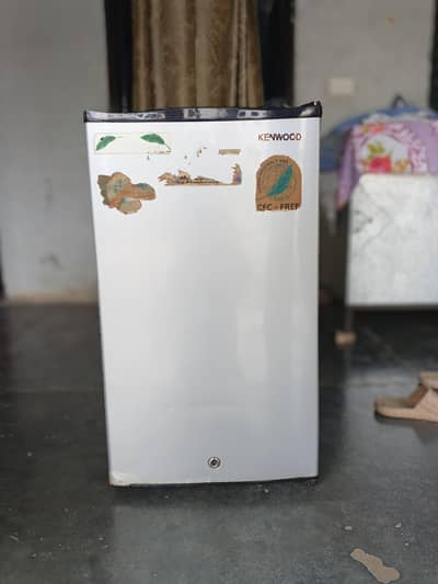 kenwood mini fridge