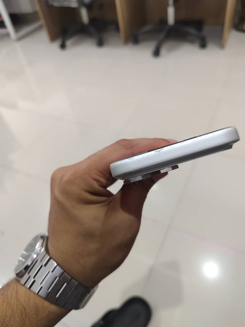 Apple iPhone 17 Pro Max 0