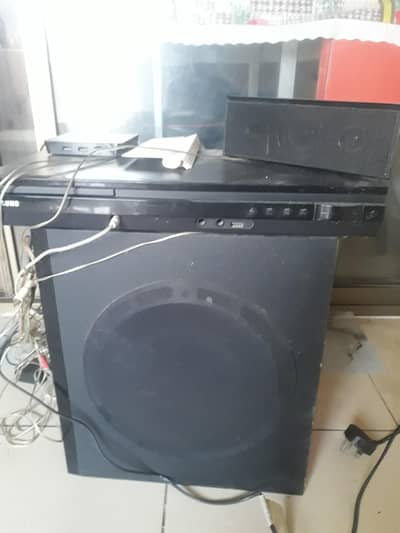 Samsung music system with DVD player