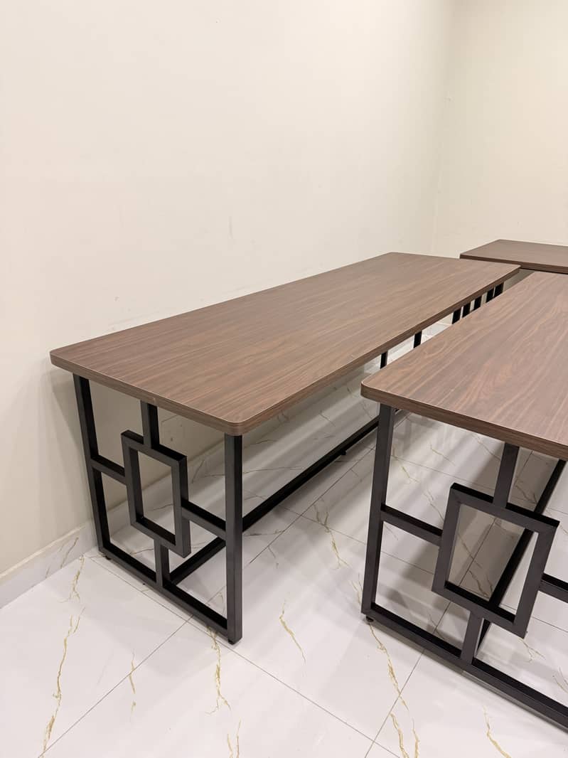 OFFICE WORK TABLE 2
