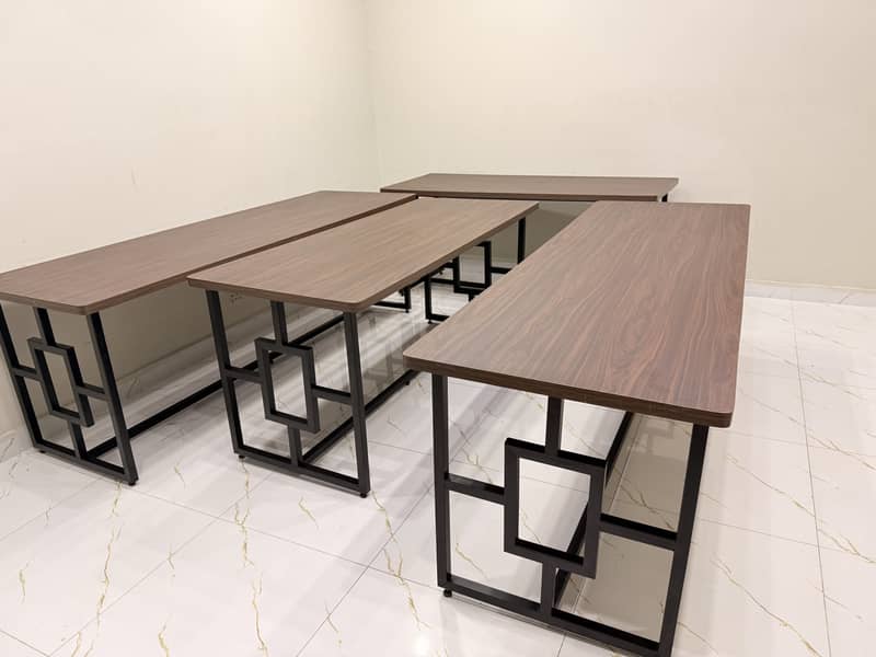 OFFICE WORK TABLE 4
