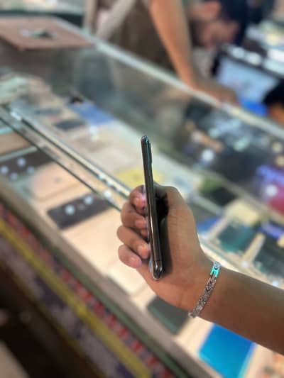 Apple iPhone XS 64GB